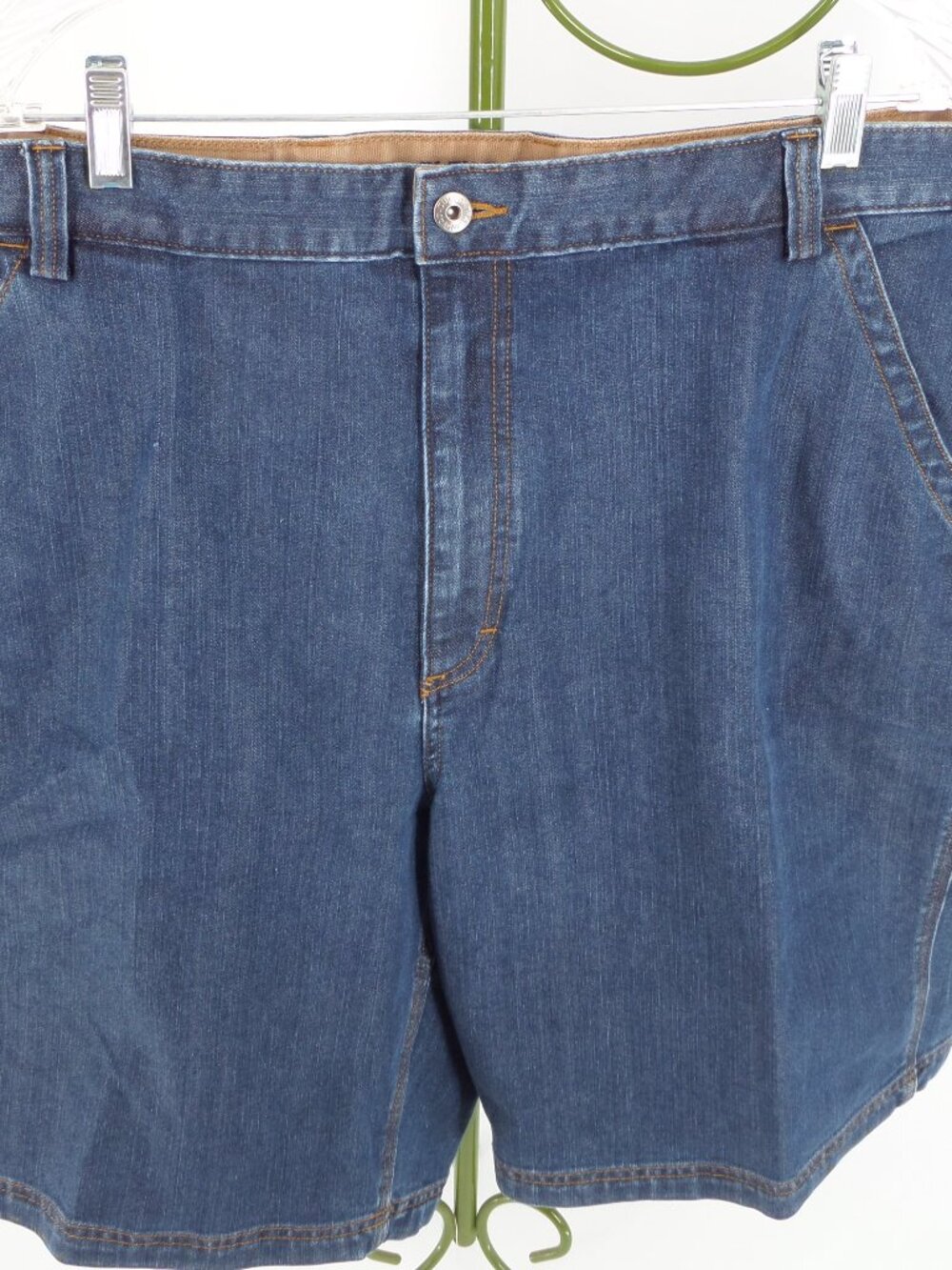 Duluth Trading Flex Ballroom Jean Shorts Men's size 46W.
